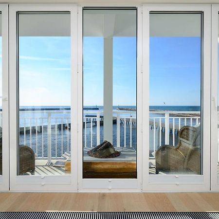 Sunset Boulevard 1 Apt 9 Bulwar Zachodzacego Slonca 1 W Marina Royale Darlowko Exterior photo