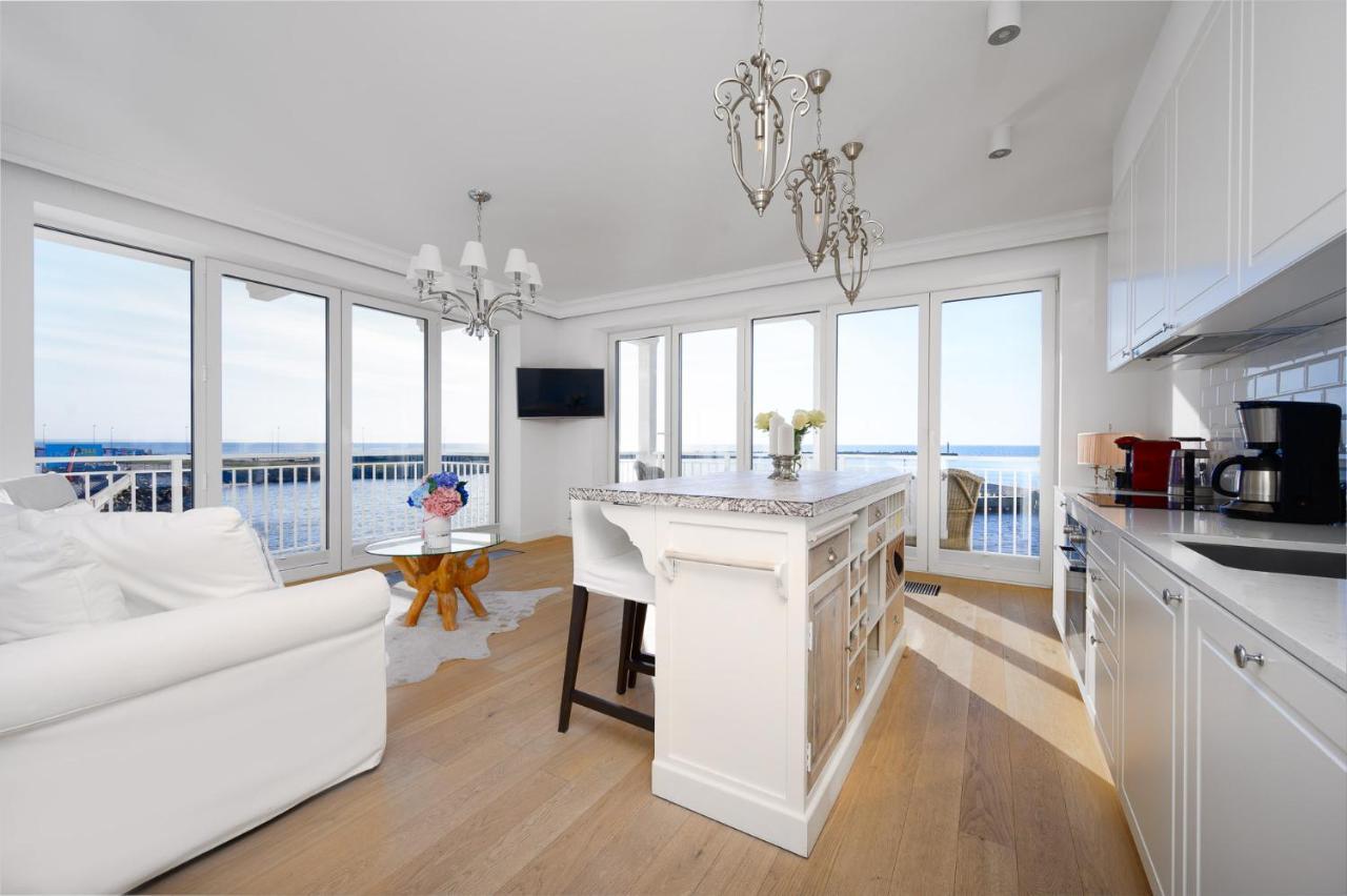 Sunset Boulevard 1 Apt 9 Bulwar Zachodzacego Slonca 1 W Marina Royale Darlowko Exterior photo