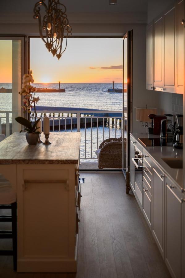 Sunset Boulevard 1 Apt 9 Bulwar Zachodzacego Slonca 1 W Marina Royale Darlowko Exterior photo